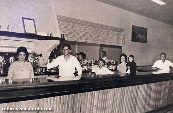 Fotos antiguas reforma de un Bar Cafeteria en Amorebieta-6
